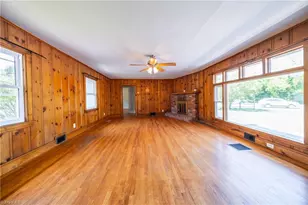 534 E King St, King, NC 27021 - Photo 16