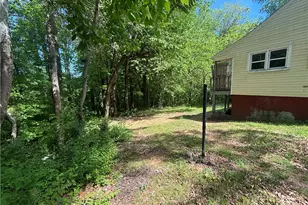 1633 Attucks St, Winston-Salem, NC 27105 - Photo 8
