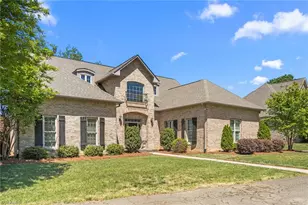 2049 Edgewood Ave, Burlington, NC 27215 - Photo 2