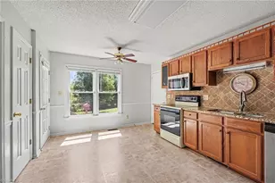 641 Creekridge Dr, Eden, NC 27288 - Photo 10