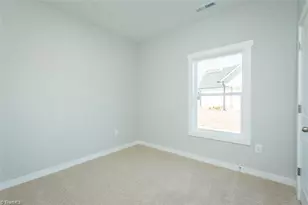 1009 Fairfield Dr, Yadkinville, NC 27055 - Photo 14