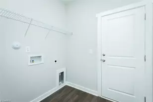 1009 Fairfield Dr, Yadkinville, NC 27055 - Photo 10