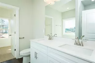 411 E Lee Ave, Yadkinville, NC 27055 - Photo 16
