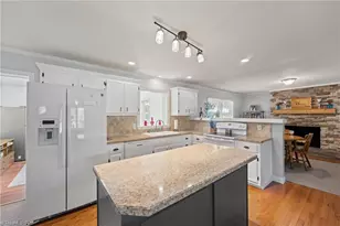 2617 Keck Dr, Burlington, NC 27215 - Photo 8