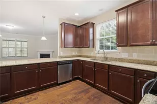 3681 Vestavia Dr, Kernersville, NC 27284 - Photo 6
