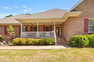 717 Westridge Dr, Pilot Mountain, NC 27041 - Photo 4