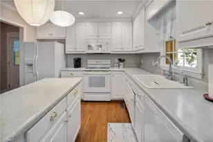 717 Westridge Dr, Pilot Mountain, NC 27041 - Photo 16