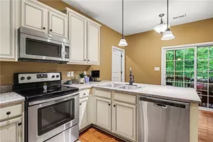 7802 High Meadows Rd, Greensboro, NC 27455 - Photo 38