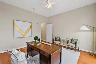 201 N Elm St, Greensboro, NC 27401 - Photo 26