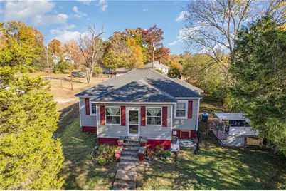 787 Circle Drive, Eden, NC 27288 - Photo 2