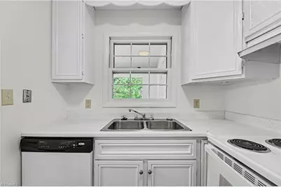 311 Salisbury Street #4, Kernersville, NC 27284 - Photo 12