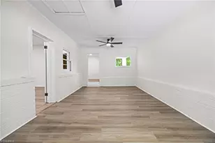 1138 Liberty Dr, Thomasville, NC 27360 - Photo 16