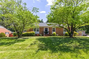 2503 Fairway Dr, Greensboro, NC 27408 - Photo 2