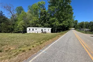 1460 Byrd Ridge Rd, North Wilkesboro, NC 28659 - Photo 6