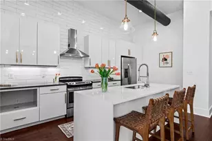 400 W 4th St, Winston-Salem, NC 27101 - Photo 8