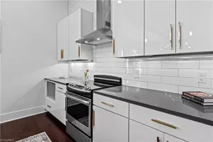 400 W 4th St, Winston-Salem, NC 27101 - Photo 10