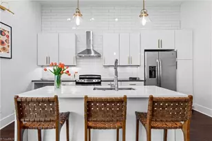 400 W 4th St, Winston-Salem, NC 27101 - Photo 8