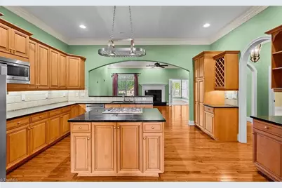 19 Creswell Court, Greensboro, NC 27407 - Photo 16
