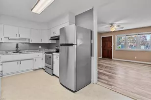 1505 20th St, Greensboro, NC 27405 - Photo 6