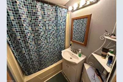120 Elm Street, New London, NC 28127 - Photo 16