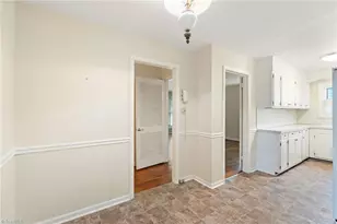 3012 Shamrock Dr, Greensboro, NC 27408 - Photo 14