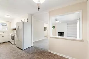 3012 Shamrock Dr, Greensboro, NC 27408 - Photo 16