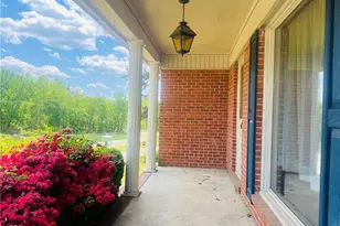 505 Belvue Dr, Mount Airy, NC 27030 - Photo 2