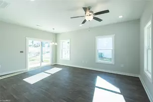 559 Pinnix Rd, Burlington, NC 27217 - Photo 20