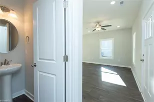 559 Pinnix Rd, Burlington, NC 27217 - Photo 24