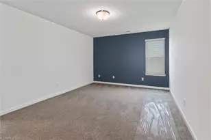 146 Centerpiece Dr, High Point, NC 27265 - Photo 20