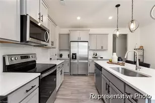 3809 Biddle St, Greensboro, NC 27405 - Photo 2