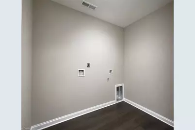 325 Price Street, Eden, NC 27288 - Photo 6