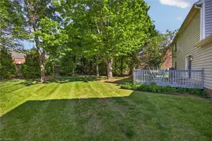 104 Meadowood Dr, Burlington, NC 27215 - Photo 36