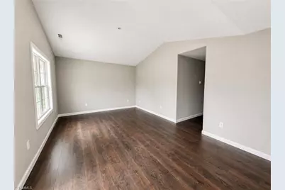 321 Price Street, Eden, NC 27288 - Photo 6