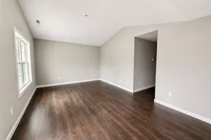321 Price St, Eden, NC 27288 - Photo 6