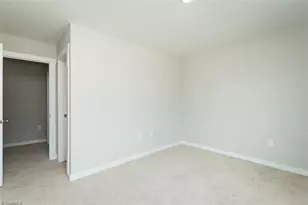 1016 Pinnix Rd, Burlington, NC 27217 - Photo 12