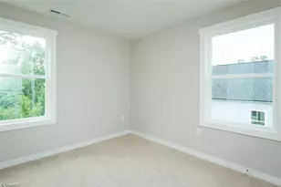 1016 Pinnix Rd, Burlington, NC 27217 - Photo 16