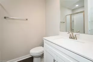 1016 Pinnix Rd, Burlington, NC 27217 - Photo 18