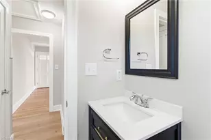 510 Delaware Ave, Burlington, NC 27217 - Photo 14