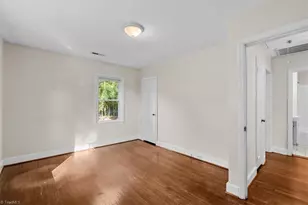 3002 Taliaferro Rd, Greensboro, NC 27408 - Photo 24