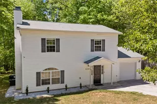 6156 Brinkley Park Dr, Belews Creek, NC 27009 - Photo 2
