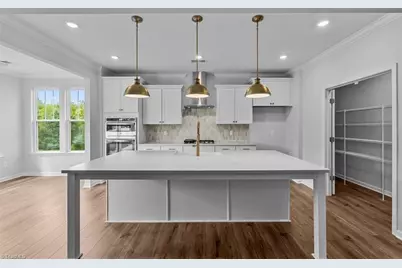 4532 Hanes Lake Drive, Winston-Salem, NC 27106 - Photo 10