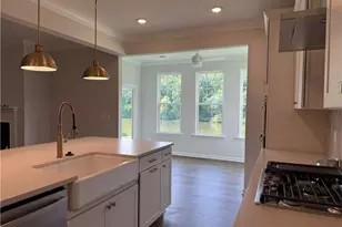 4532 Hanes Lk Dr, Winston-Salem, NC 27106 - Photo 10
