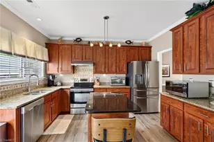 2 Pilot Ridge Ct, Greensboro, NC 27407 - Photo 6