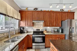 2 Pilot Ridge Ct, Greensboro, NC 27407 - Photo 8