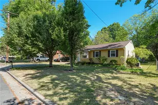 1713 Melody Ln, Burlington, NC 27215 - Photo 20