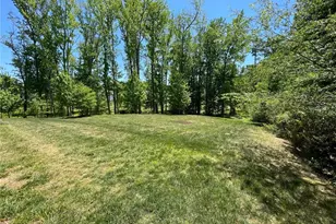 830 Riley Ln, Greensboro, NC 27455 - Photo 20