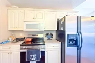 1852 Burch Run Dr, Burlington, NC 27217 - Photo 4