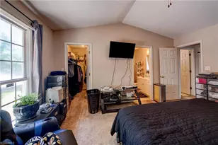 1852 Burch Run Dr, Burlington, NC 27217 - Photo 14