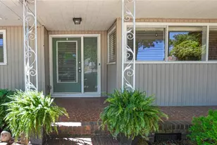 528 E Farriss Ave, High Point, NC 27262 - Photo 2